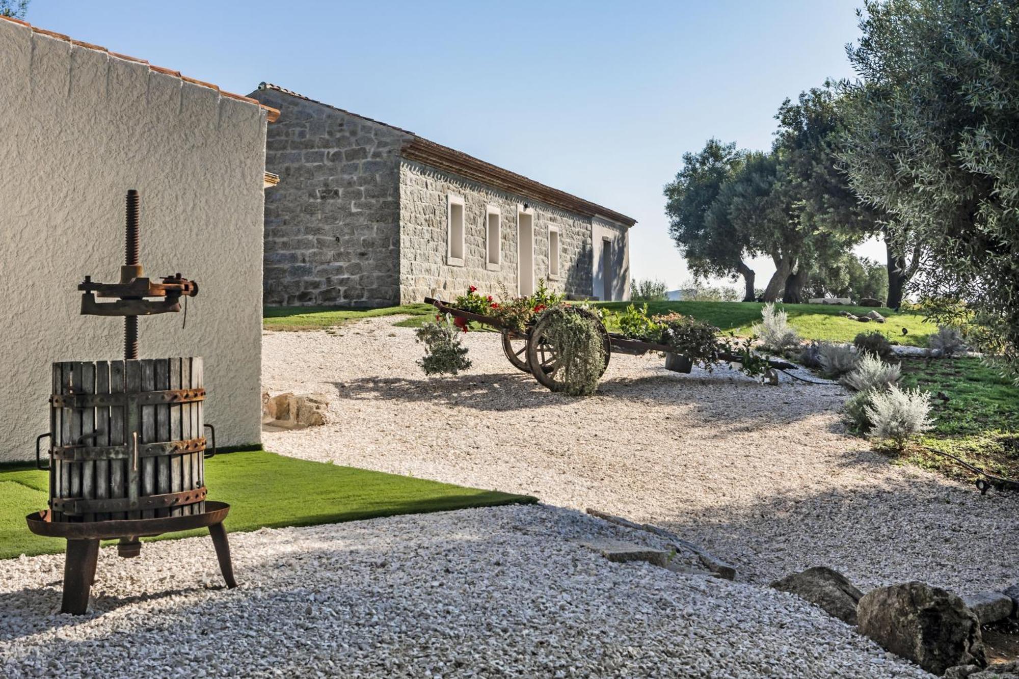 Uddastri Retreat Arzachena Εξωτερικό φωτογραφία
