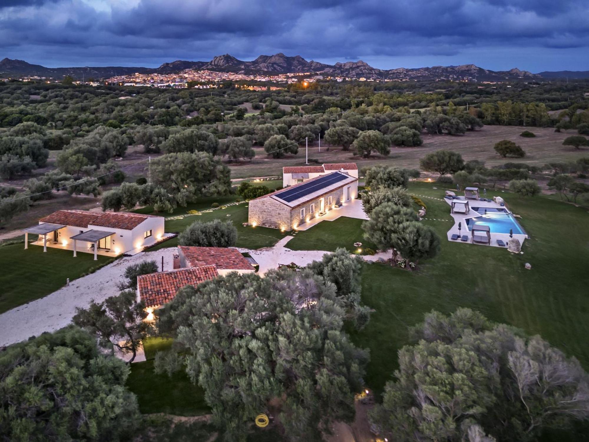 Uddastri Retreat Arzachena Εξωτερικό φωτογραφία